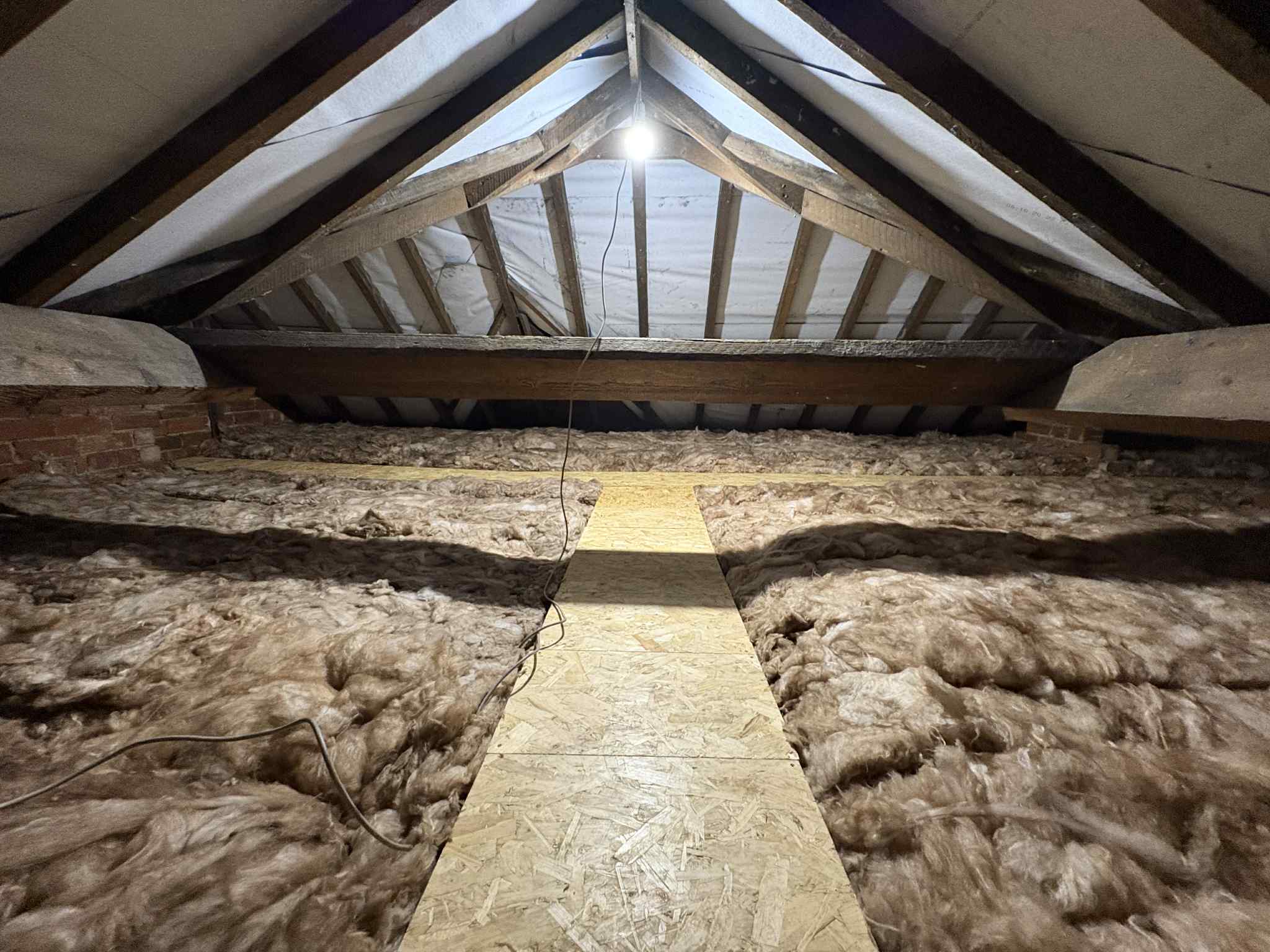 Why Loft Insulation Keeps Your Home Cooler in Summer